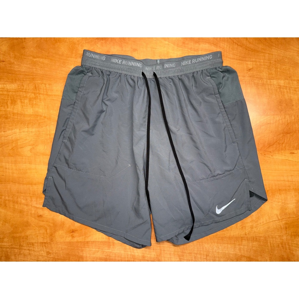 Nike Running Dri-FIT Shorts Mens Large Gray 7 Inch Inseam Zipper Pocket Athletic
